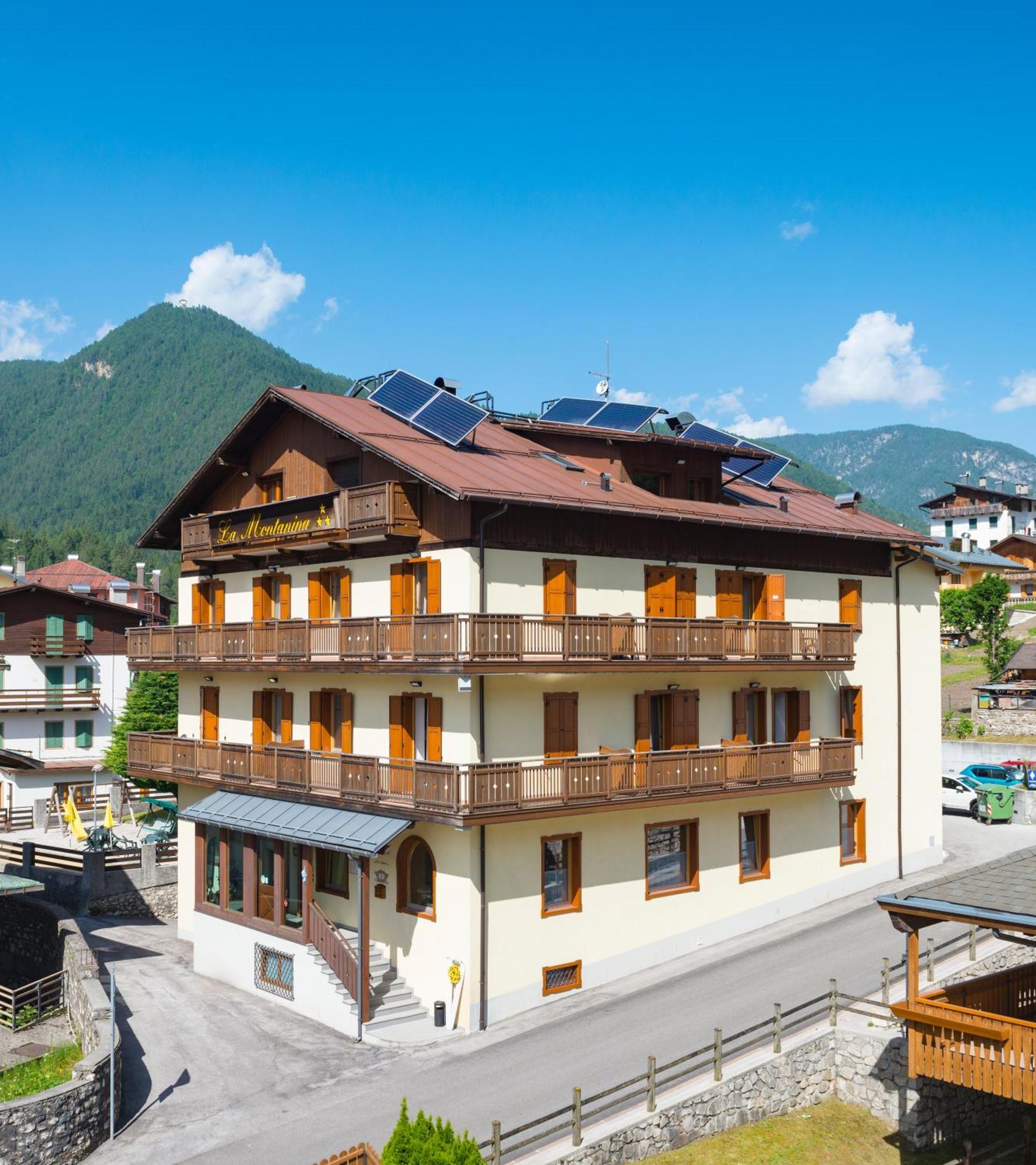 Hotel La Nuova Montanina أورونزو دي كادوري المظهر الخارجي الصورة