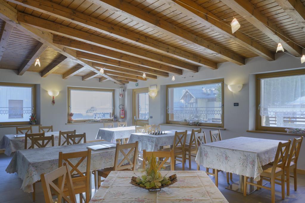 Hotel La Nuova Montanina أورونزو دي كادوري المظهر الخارجي الصورة
