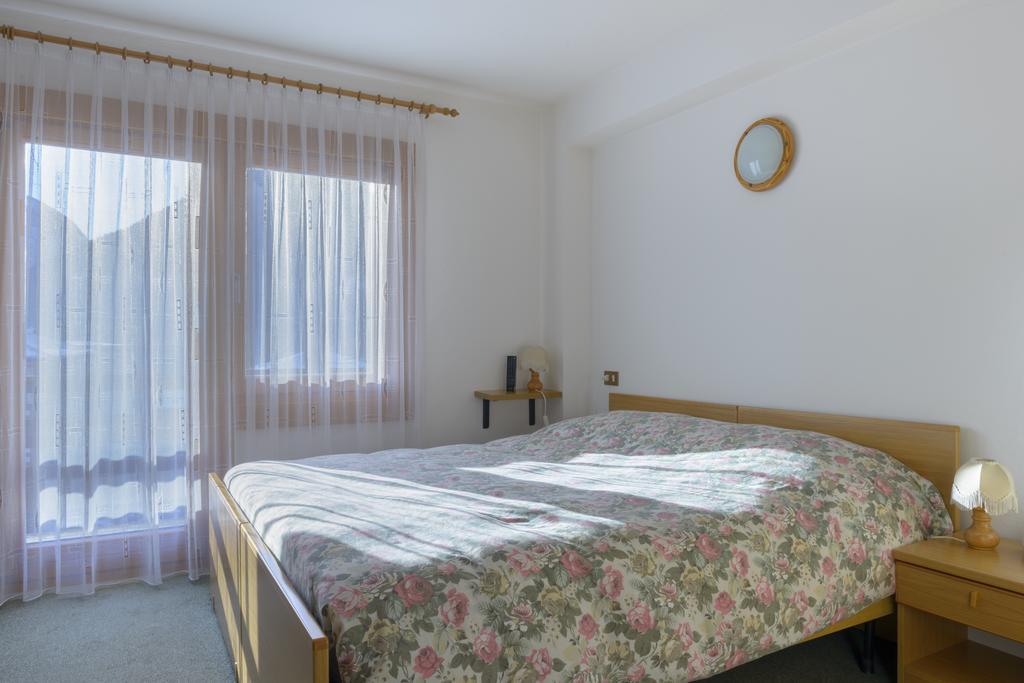 Hotel La Nuova Montanina أورونزو دي كادوري المظهر الخارجي الصورة